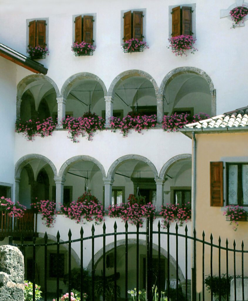 Palazzo Calice-screm di Paularo.